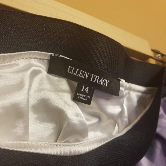 Ellen Tracy | Women's Purple & White Floral Swing Skirt (Size 14) - Picture 2 of 7